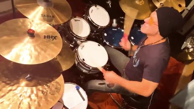 Музыка смотреть онлайн