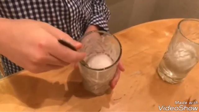 Крутой опыт с яйцом и зубной пастой! смотреть онлайн