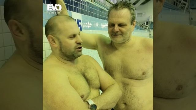 Тренер школы плавания EVOGYMSWIM Константин Иванов смотреть онлайн