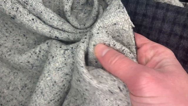 Двусторонняя шерсть для теплого пальто - светло серый меланж + темно серая клетка смотреть онлайн