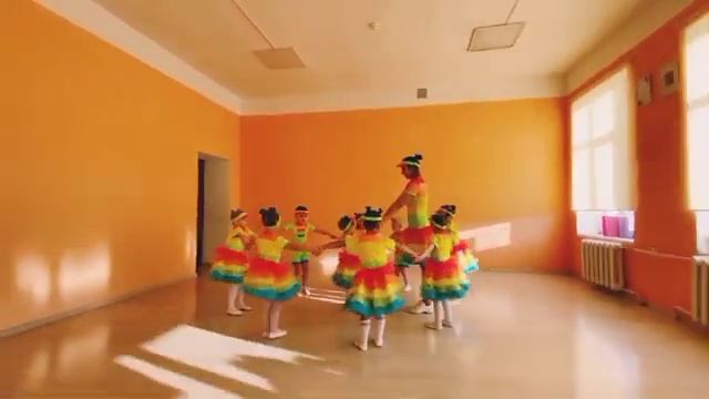 Симпл-димпл. Детский танец смотреть онлайн