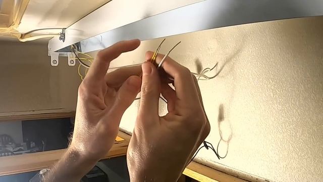 How To Easily Convert Fluorescent Lights to LED | Save Money on Energy Costs смотреть онлайн