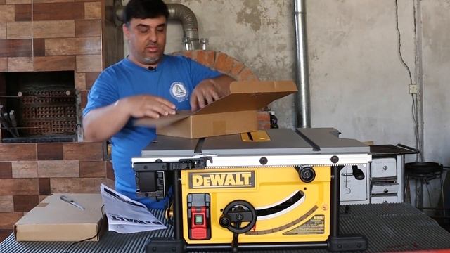 UNBOXING da Serra de Bancada DeWALT DWE 7492 2B смотреть онлайн