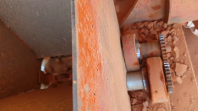 Sri Lanka,ශ්රී ලංකා,Ceylon,Crusher for Tiles, Red Bricks, Clay, Pigment Powder for Lime Mortar смотреть онлайн