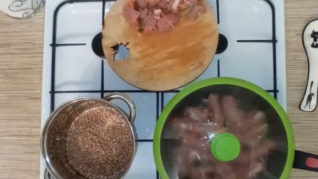 4 Элемента. Невероятно простое блюдо. Огурец и морковь с мясом смотреть онлайн