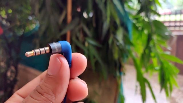 BOAT BassHeads 225 | Budget earphones Review | 600Rs смотреть онлайн