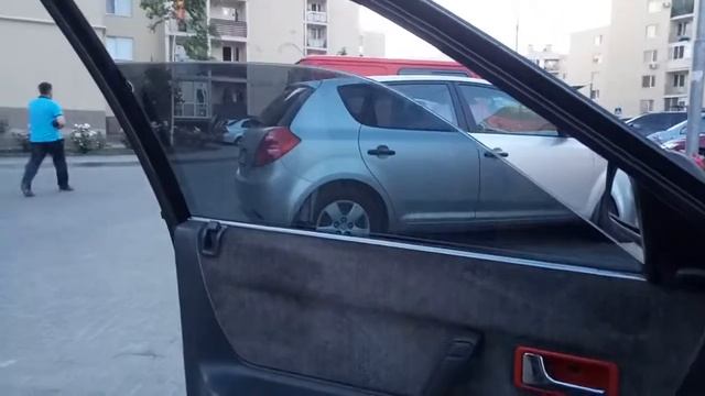 Открытие и закрытие стекла после замены кнопки на блоке стеклоподъёмника Mazda 626 GD смотреть онлайн
