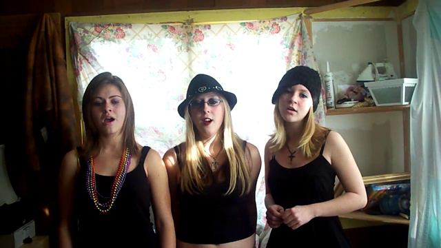 Kristen, Kayla, nd Stacie singing Because of You by Kelly Clarkson смотреть онлайн