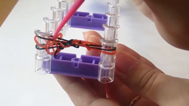 Rainbow Loom. Браслет. Урок на русском. Урок 1 смотреть онлайн
