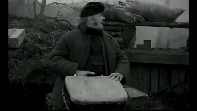 Вторая мировая в стиле Маски Шоу смотреть онлайн