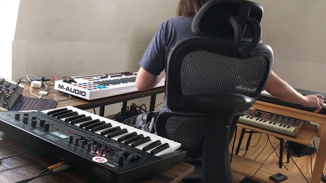 Live Synth Jam, Electronic Soundscapes смотреть онлайн