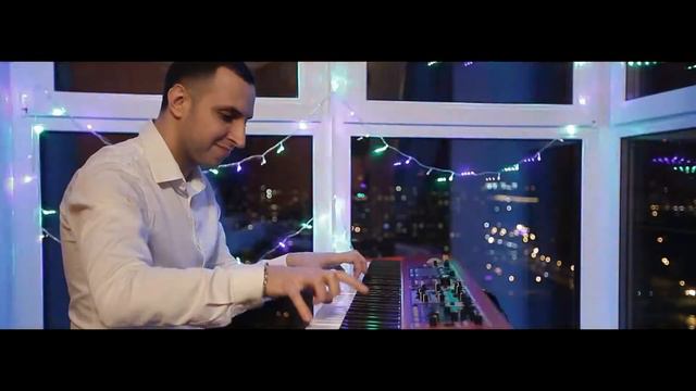 Шикарный пианист/скрипач смотреть онлайн