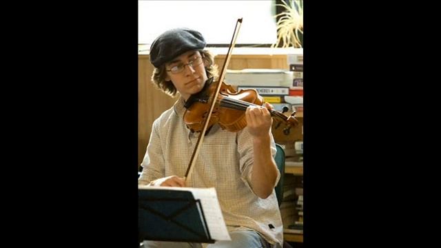 Max Rainwater performs J.S. Bach Partita No 2 - Allemanda смотреть онлайн