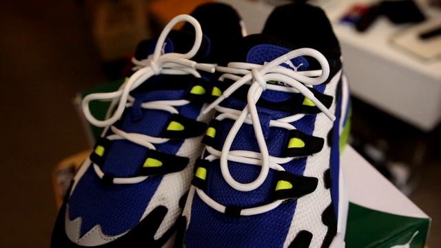 Best $50 BUDGET Dad Shoe? Puma Cell Alien Review and ON-FEET! | SneakerTalk365 смотреть онлайн