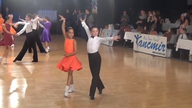 Киевский вальс 2014_Юв2Д_латина_Миша и Николь_3 место смотреть онлайн