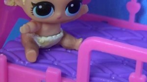 БАССЕЙН В ГРУППЕ САДИКА! Малыши ЛОЛ купались в садике)   #куклы #ЛОЛ сюрприз #Мультики lol surprise