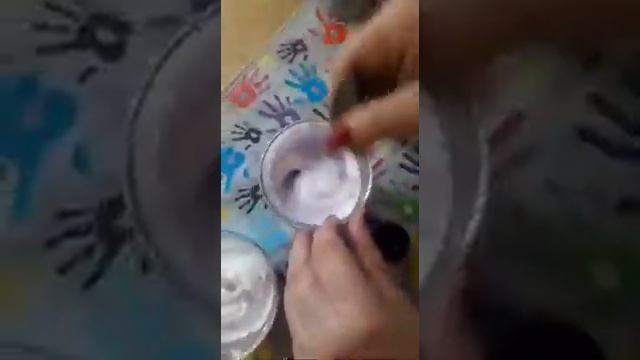 Рисование "Пухлыми красками" смотреть онлайн