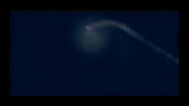 "У американских военных есть видеозапись, на которой  НЛО выводит из строя ядерную боеголовку смотреть онлайн