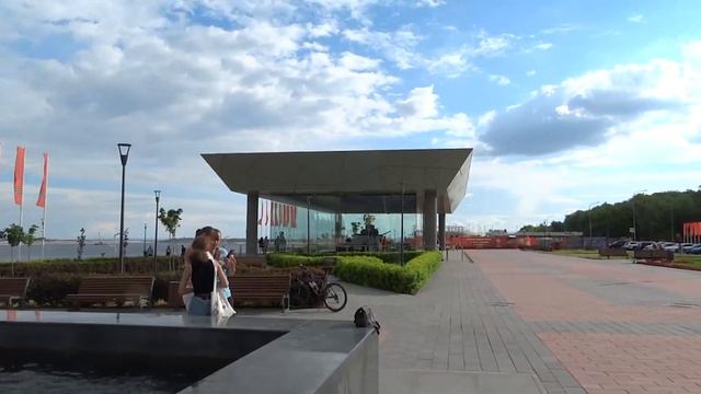 Новый фонтан на набережной Волгограда смотреть онлайн