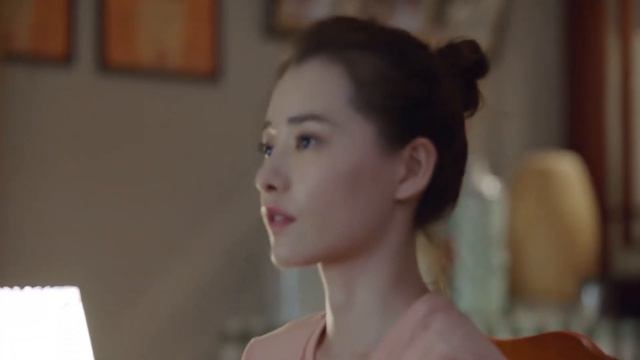 霸总生闷气去练拳，女主跑去找霸总，险些被误伤 💕 中国电视剧with смотреть онлайн