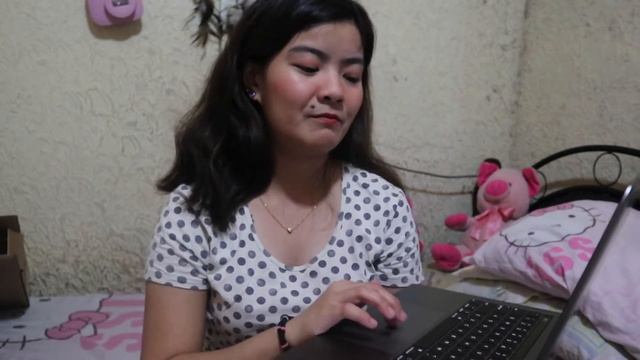 UNBOXING MACBOOK PRO 13" 2019 WITH TOUCHBAR смотреть онлайн