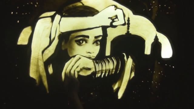 Рисуем песком - ИНДИЯ. Песочная анимация - India смотреть онлайн