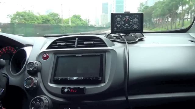 Pivot 3 Drive α - Cruise Control - Funcionamento no AT смотреть онлайн