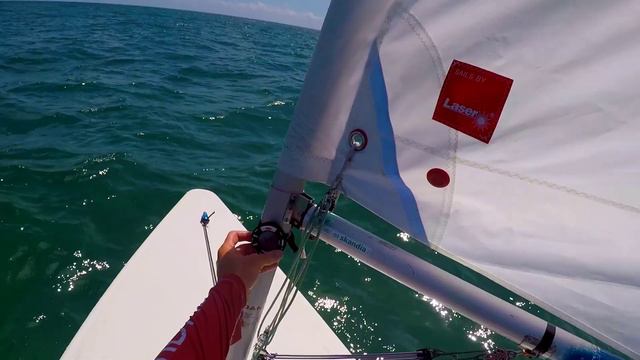 Laser Radial Sailing - Starts & Upwind - Battle Royale - With Erik Bowers & Erika Reineke смотреть онлайн