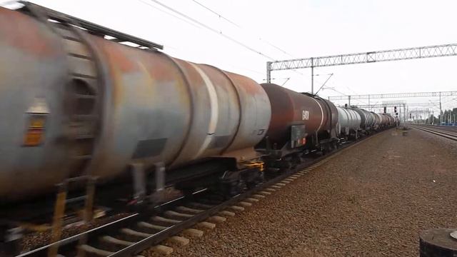 Lotos ET40-43 a-b passing Pszczółki heading towards Gdańsk. 25.09.2019 смотреть онлайн