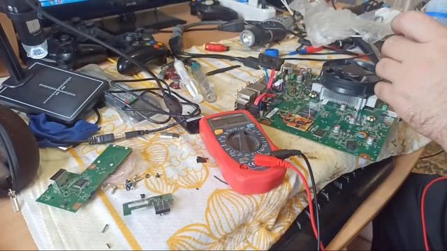 Стрим. Xbox 360 Slim Не Включается! Нет 3,3 Вольта смотреть онлайн