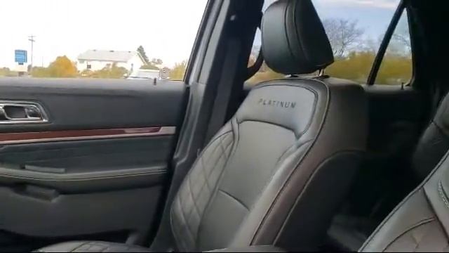 2019 Ford EXPLORER Platinum Harvard Woodstock Belvedere Beloit Rockford смотреть онлайн