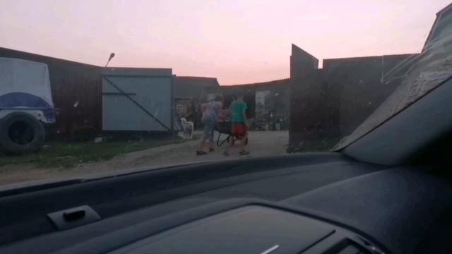 VID_20240902_103840_321.mp4