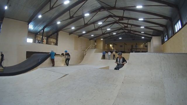 трюки на самокате slow motion #ksspark 20180125 смотреть онлайн