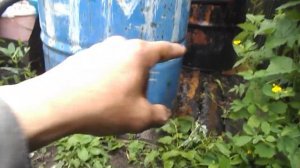 Самодельная автоматическая установка для наполнения бочек водой.