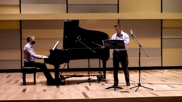 William Aikens Plays Oboe Sonata by Camille Saint-Saëns смотреть онлайн