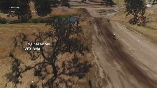 Shoei VFX-WR - новая модель профессионального кроссового шлема от Shoei смотреть онлайн