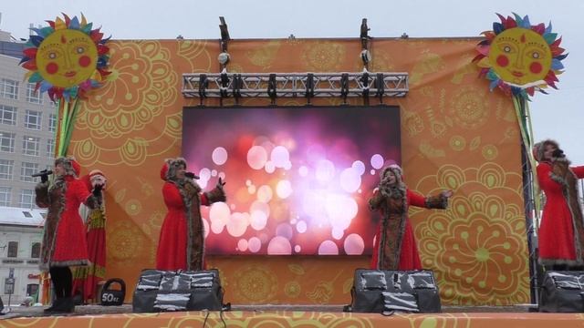 Ансамбль Воскресение - В роще калина (Широкая масленица Пермь, 26.02.2023) смотреть онлайн
