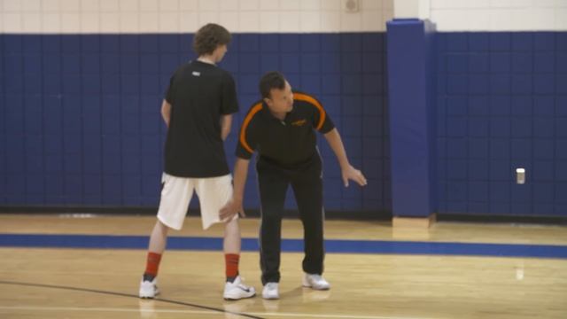 Basketball Drills: 2 Man High Intensity Pick And Roll Skills смотреть онлайн
