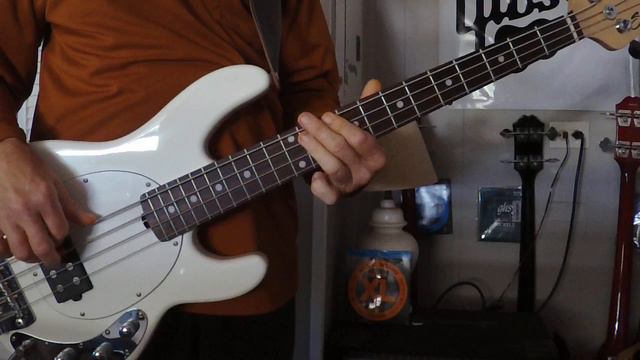 Forever Loving Jah--Bob Marley + Wailers--Bass Guitar Play Along--Aston Barrett--Sterling Stingray смотреть онлайн