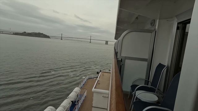 VLOG 10 [4K] USA. CA. КОРАБЛЬ проходил под мостом в SAN FRANCISCO. 1/6/ 2023.. смотреть онлайн