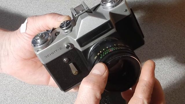 Советская фототехника.Фотоаппарат ЗЕНИТ -Е. смотреть онлайн