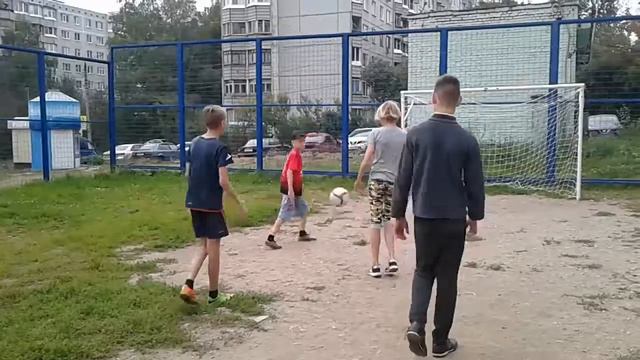 Кто забьёт самый красивый гол!?