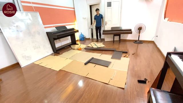 Gói Đàn Piano Như Gói Bánh Chứng I Đàn Piano Giá Rẻ I Rosie Piano смотреть онлайн