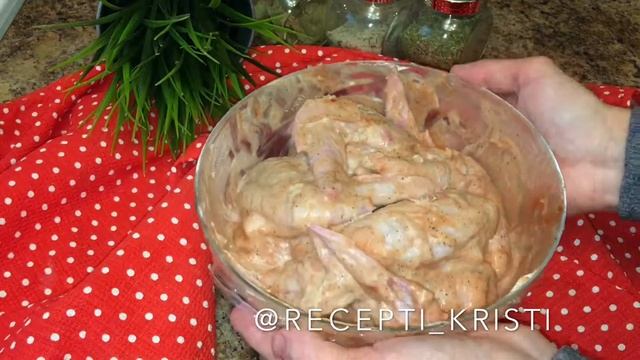 Запечённые крылья: рецепт от Foodman.club смотреть онлайн