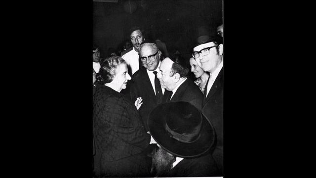 Cantor Misha Alexandrovitch Z"L - Dos Yiddish Leid смотреть онлайн
