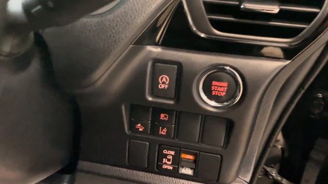 Toyota Voxy, 2019 год смотреть онлайн