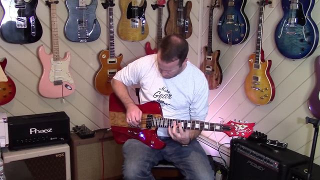 Guitar Review - Diamond HailFire (formerly DBZ) A Funkier Gibson Firebird, A Crazier RD Artist смотреть онлайн