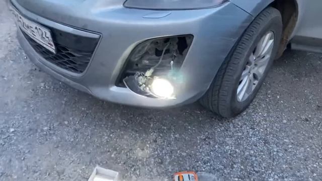 Mazda CX-7! Замена ламп в туманках!Что лучше, led или галоген? смотреть онлайн