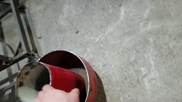 Изготовление буржуйки из бочки!кпд 100% смотреть онлайн