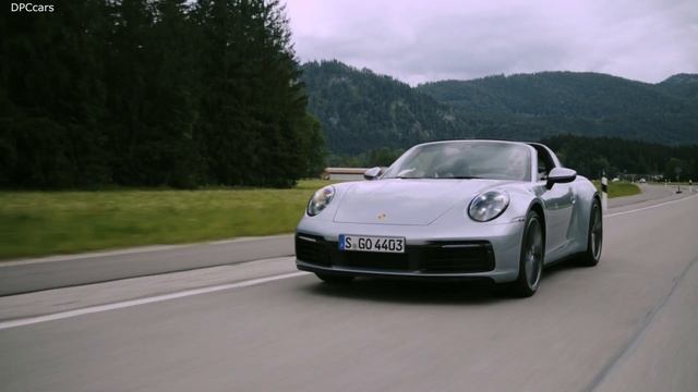 2021 Porsche 911 992 Targa 4 in Silver смотреть онлайн